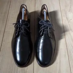 A.P.C. プレーントゥ ブラック