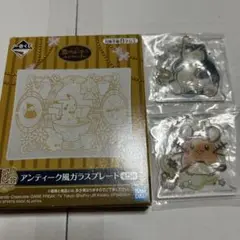 ポケモン　アンティーク風ガラスプレート カビゴン　デデンネキーホルダー