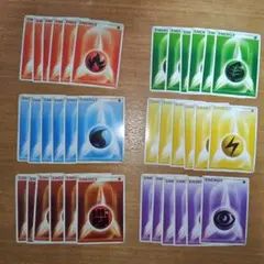 ポケモンカード　【２４枚】　ENERGY８種類