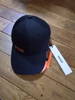 STIHL ブラックキャップ オレンジロゴ