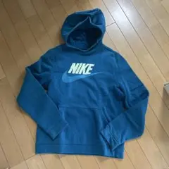 NIKE パーカー　150