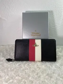 【新品未使用】 ヴィヴィアンウエストウッド 長財布 お揃い