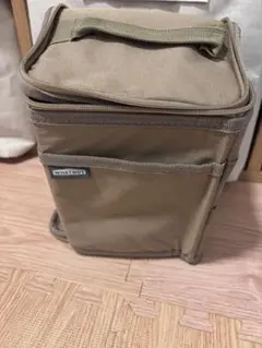 Item thumbnail for item a98d13ac-ed6c-404b-a727-ac80475175e0