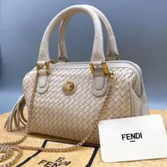 ✨極美品✨FENDI 2way イントレチャート ミニ FF ゴールド金具 白
