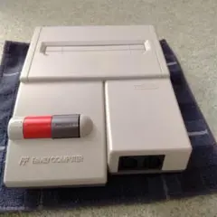 任天堂 ニューファミコン本体のみ【ジャンク品扱】