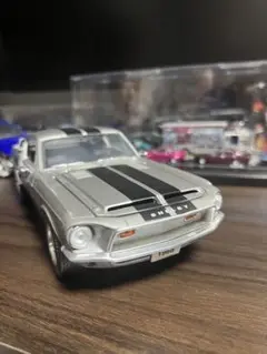 Item thumbnail for item e965e79b-6674-4f56-a192-7026d2660c56