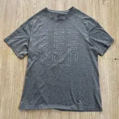 Reebok グレー Tシャツ Lサイズ