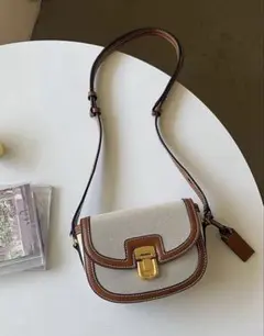 ショルダーバッグ