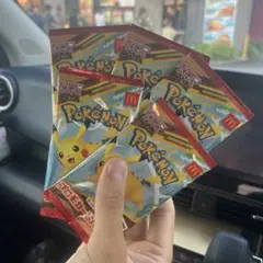 ポケモンカード マクドプロモピカチュウ5パック
