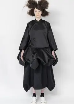 コムコム コムデギャルソン サテンスカート 今季今期2022aw