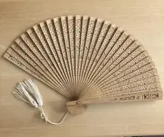 白檀扇　扇子　透かし彫り　和装小物