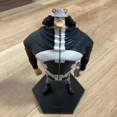 ワンピース　バーソロミュー・くま　フィギュア