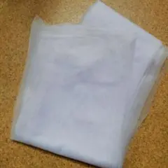淡いラベンダー色のチュール　目が細かくて柔らかい生地