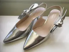 REZOY シルバーリボンパンプス