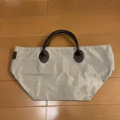 エルベシャプリエ 1407C マスティック