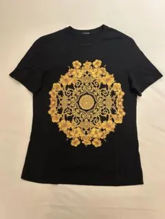 VERSACE バロック柄 半袖Tシャツ 黒