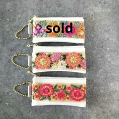 インド刺繍リボン✩ビタミンカラー ◎フェイクレザー◎フラットミニポーチ