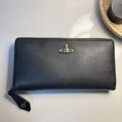 ヴィヴィアン ウエストウッド 長財布