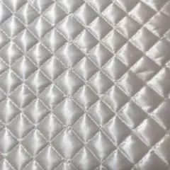 キルティング生地　サテン　ホワイト