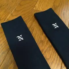 学校名不明ハイソックス 濃紺地に白の刺繍 2足セット