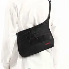 Item thumbnail for item c70db4bb-d48b-4e2b-a6d5-a56103cbfe7e