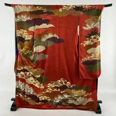 藤井寛 扇面 金彩 金駒刺繍 雪輪 振り口付き 振袖 藤井寛 扇面 金彩 金駒刺繍 雪輪 振り口付き 振袖 - メルカリ