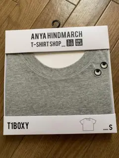 ユニクロ　アニアハインドマーチ　Tシャツ　グレーS 未使用