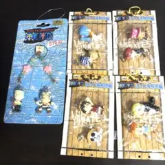 ワンピース フィギュアマスコット ルフィ海賊団編 4種8体 ストラップ セット
