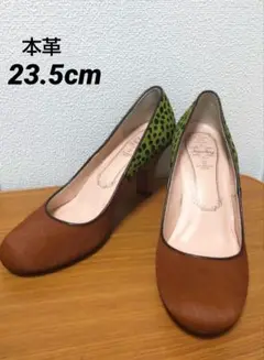 Item thumbnail for item b76bb123-14cf-43a1-8c3a-2287b1e1a499