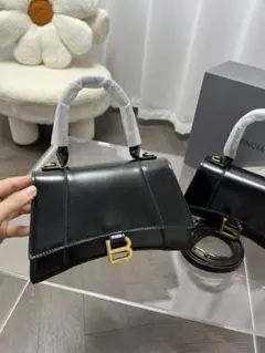 バレンシアガ ショルダーバッグ
