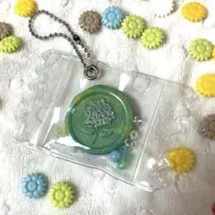 シーリングスタンプ　キーホルダー　キャンディケース　ハンドメイド　花　星