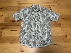 半袖シャツ　アロハシャツ