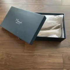 Menue ゴールド フラットシューズ 未使用