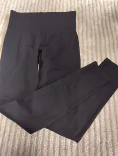 UNIQLO　エアリズム　スパッツレギンス　Mサイズ