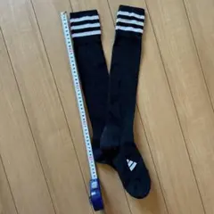 22-24cm アディダス　ニーハイ　スリーストライプソックス 黒