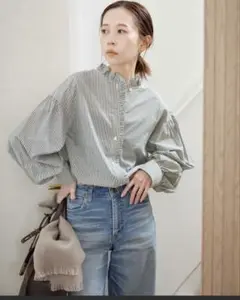 美品スローブイエナ ブラウス