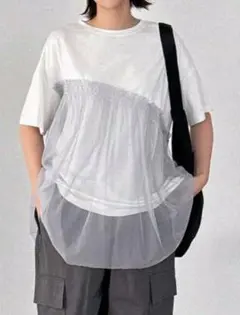半袖　Tシャツ　メッシュ　フリル　ライトグレー　Sサイズ　レディース