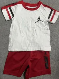 ジャンプマンロゴ Tシャツとショートパンツセット