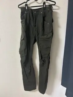 ワークマン　カーゴパンツ　作業着　カーキ　S
