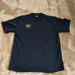 umbro 黒 Tシャツ　Lサイズ Vネック