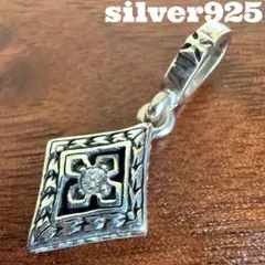 シルバー925無垢【新品】ダイヤジルコニア　ロドキペンダント silver925