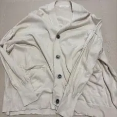 ベージュ 長袖カーディガン