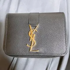 イブサンローラン 折りたたみ財布