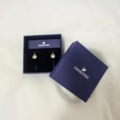 Swarovski ラウンドクリスタルピアス
