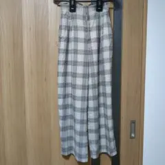 KBF チェック柄　ワイドパンツ
