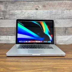 MacBook Pro i7 SSD FD1TB 16GBメモリ 新品バッテリー
