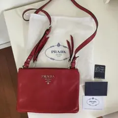 プラダ