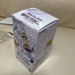 新世代の主役　BOX テープカット済み