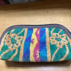 カラフル花柄刺繍ポーチ　ナナ　週末価格！