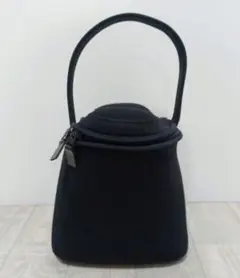 イッセー ミヤケ　ワンショルダーバック　ブラック